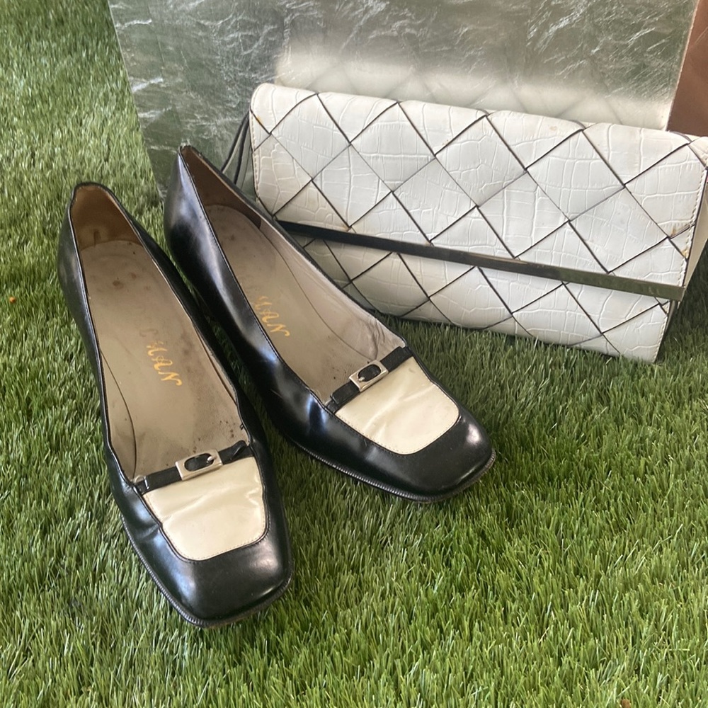 Vintage Delman classic pump